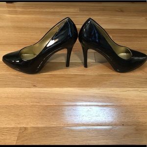 Pointed Toe Black Heels